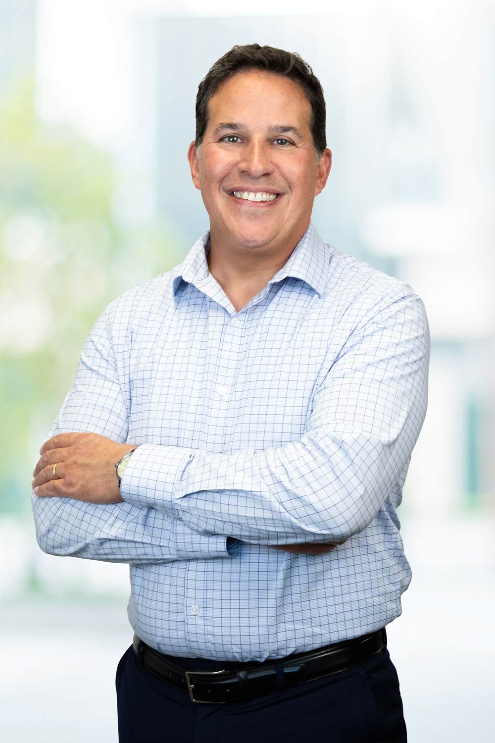 gian smiling headshot